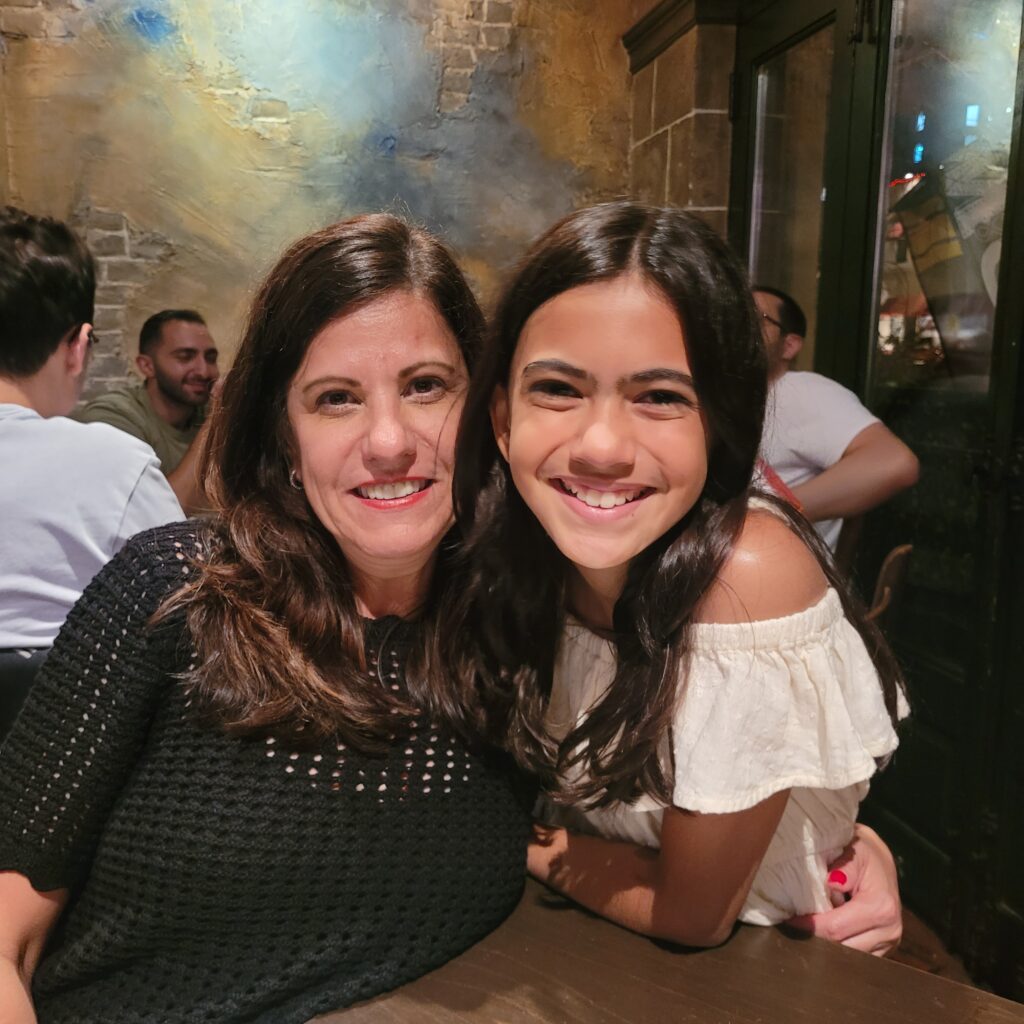 Rose e Luisa no restaurante Wienstein & Gavino's em Montreal.