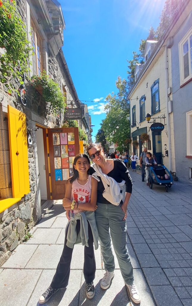 Rose e Luisa no Quartier Petit Champlain.
